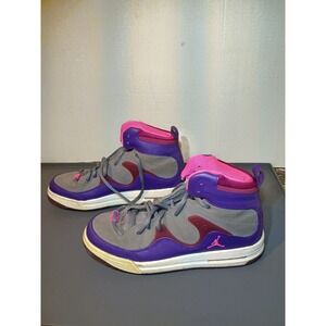 Jordan Flight TR 97 Sneakers - Sz. 7Y